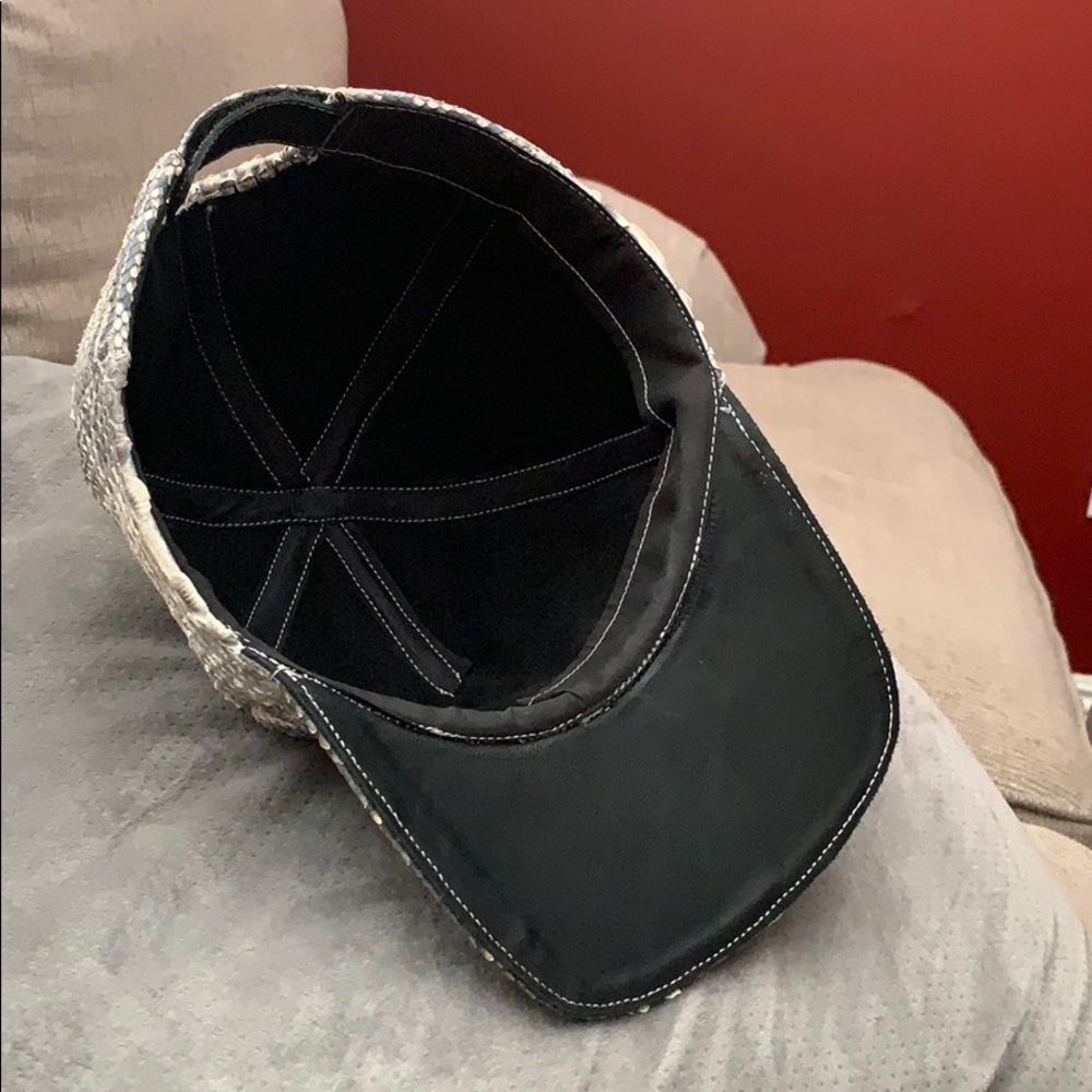Python Hat - Picture 3 of 3